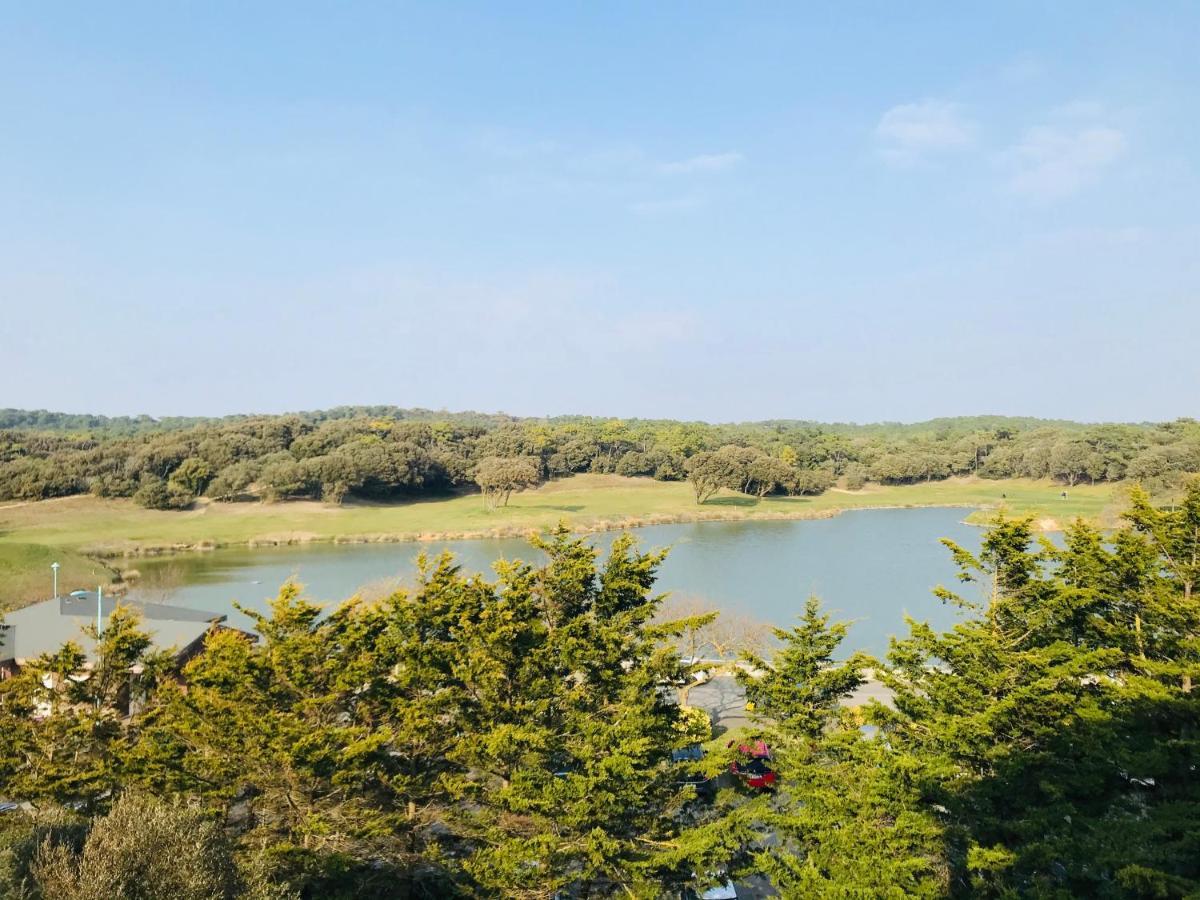 Du Golf, Standing, Piscine, Foret Et Ocean *