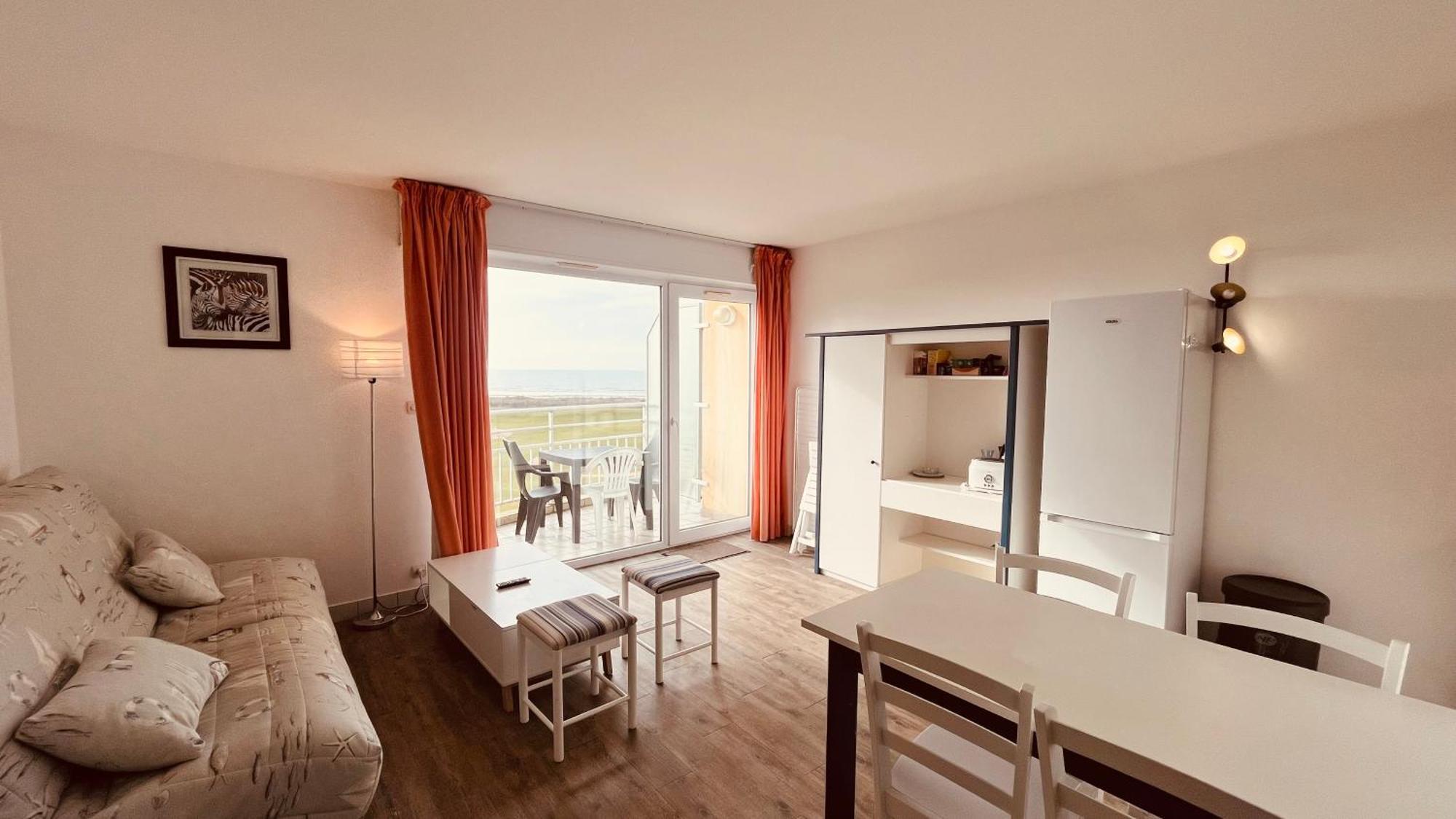 Du Golf, Standing, Piscine, Foret Et Ocean *
