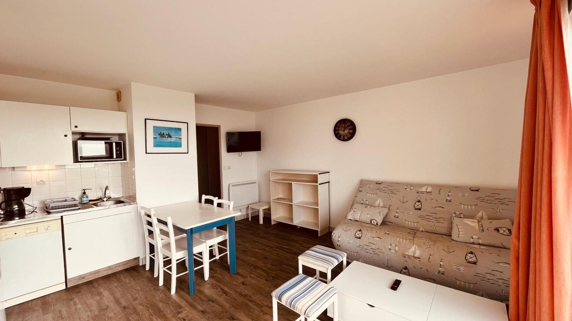 Apartment Du Golf, Standing, Piscine, Foret Et Ocean